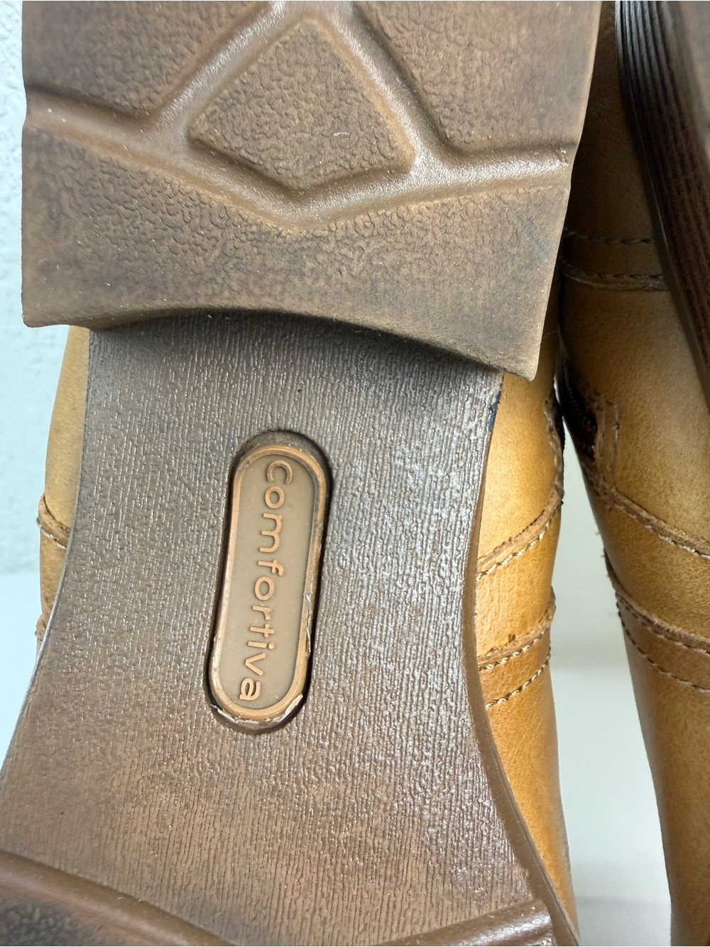 Comfortiva | Leather Ankle Booties | Leopard Zip Accent | 9W - Picture 10 of 13